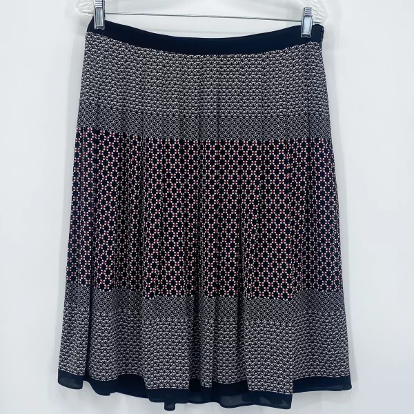 Talbots Pleated Skirt on Hanger Front Size 6