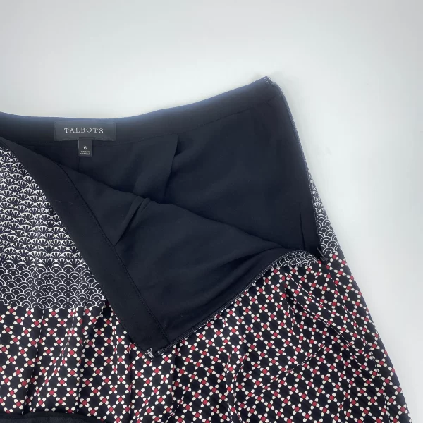 Talbots Pleated Skirt Side Zipper Open
