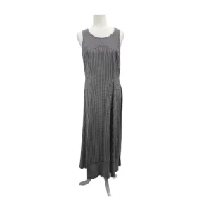 Talbots gingham maxi dress in black and white, size 6, sleeveless with a scoop neckline, shown from the front on a hanger against a neutral background.